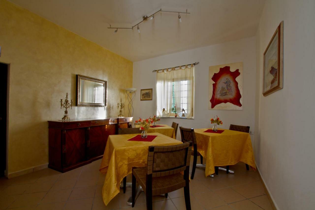Borgo Della Rocca Bed and Breakfast Montemurlo Buitenkant foto