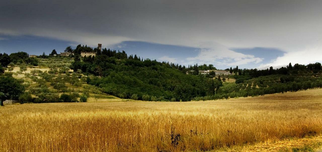 Borgo Della Rocca Bed and Breakfast Montemurlo Buitenkant foto