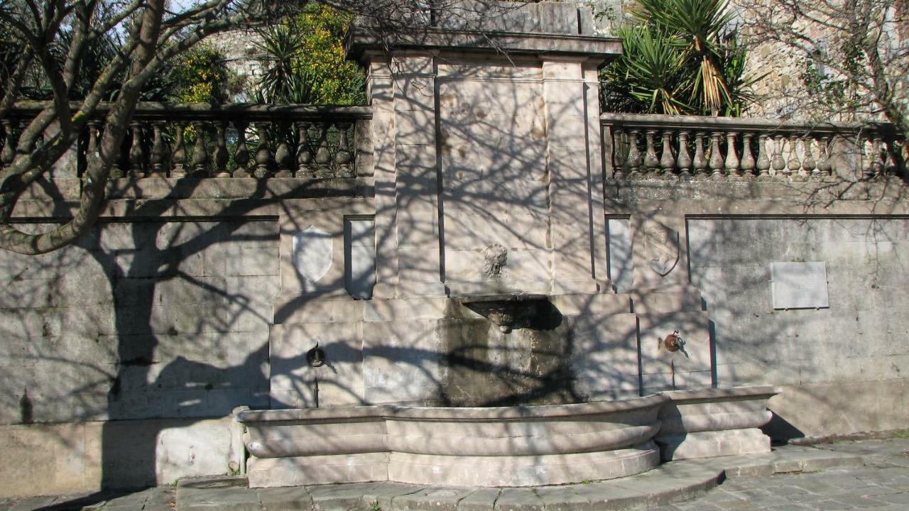 Borgo Della Rocca Bed and Breakfast Montemurlo Buitenkant foto